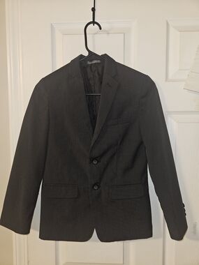 VAN HAUSEN Boy's Dark Gray Suit - 2 Piece Set - Two-Button Blazer & Pants